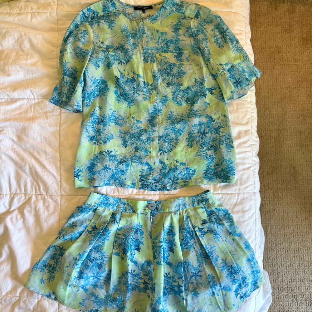 Nanette Lepore Silk Floral 2 Piece Set Summer Chic! - Picture 2 of 12